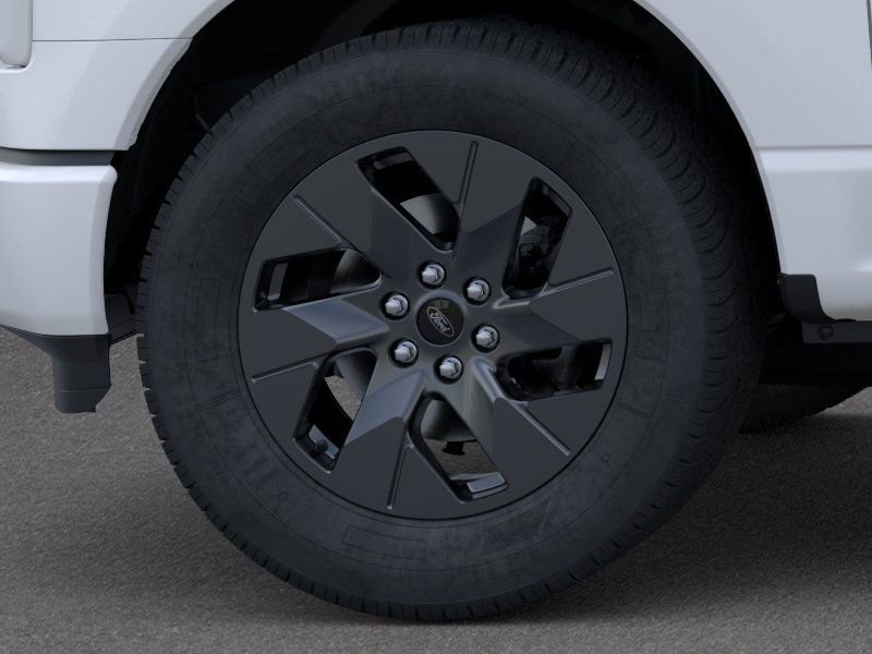 New 2025 Ford F150 Lightning Lariat image 19
