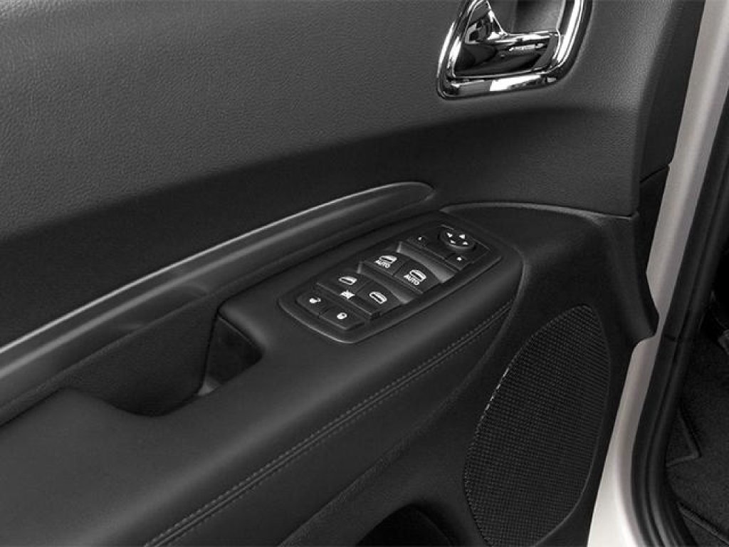 Used 2013 Dodge Durango Crew AWD/4WD image 16