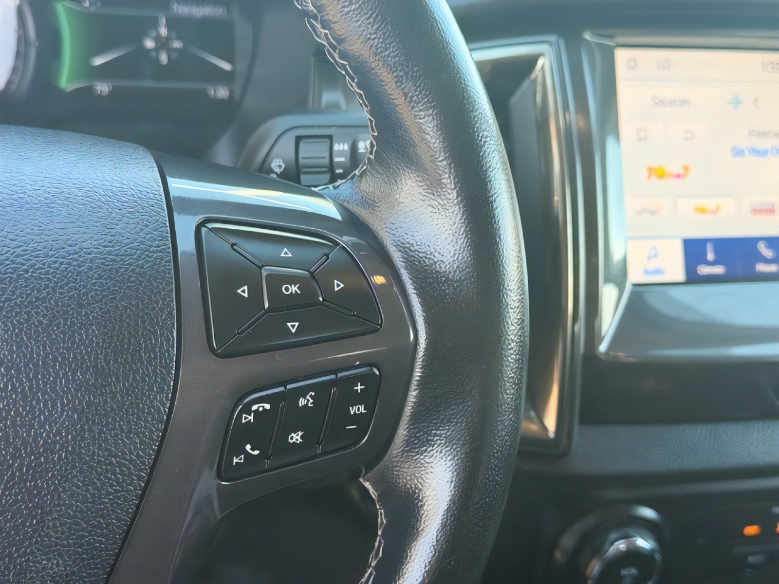 Used 2020 Ford Ranger Lariat w/ Equipment Group 501A Mid image 23