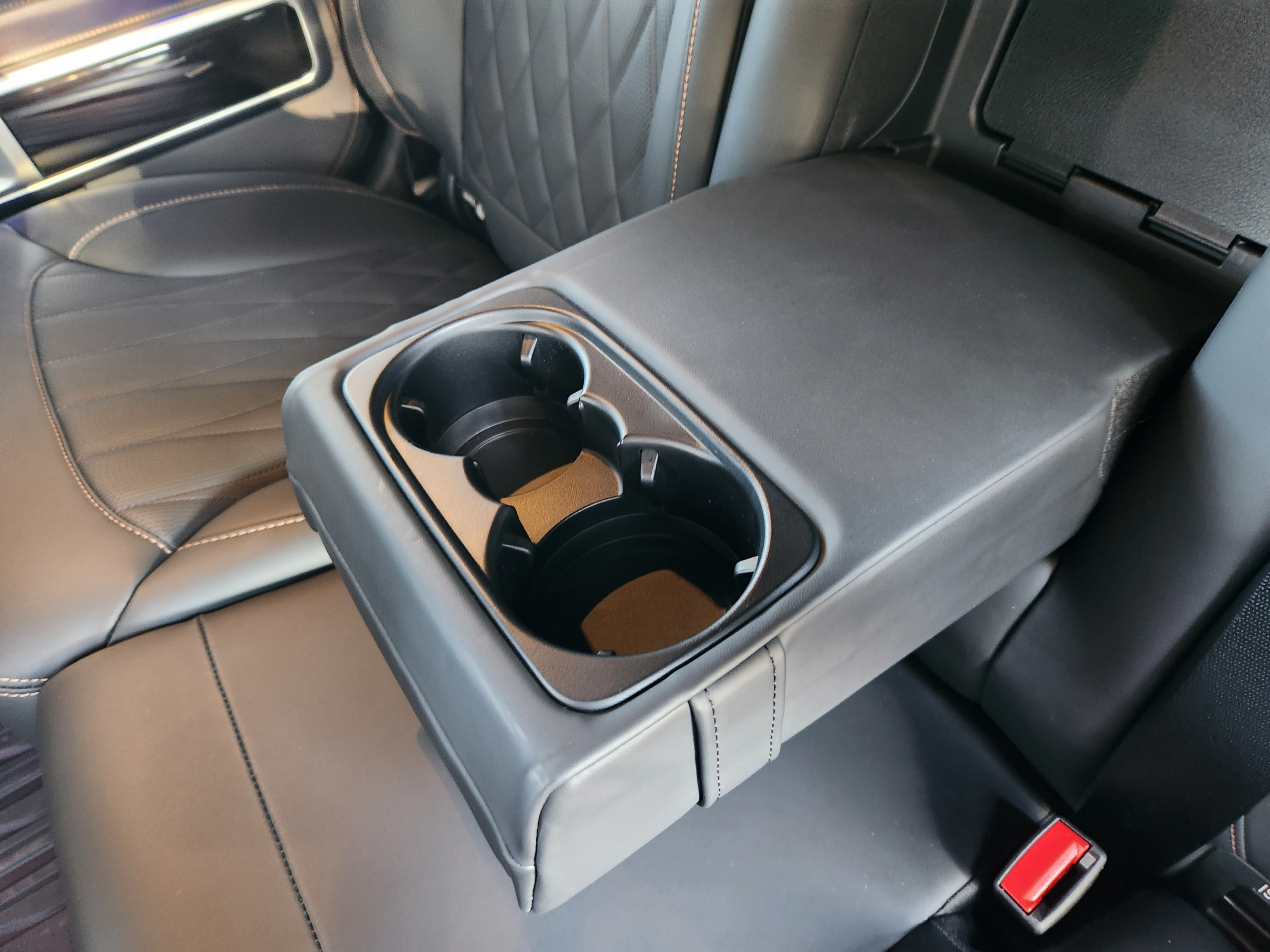 Certified 2025 Mercedes-Benz G 63 AMG 4MATIC image 29