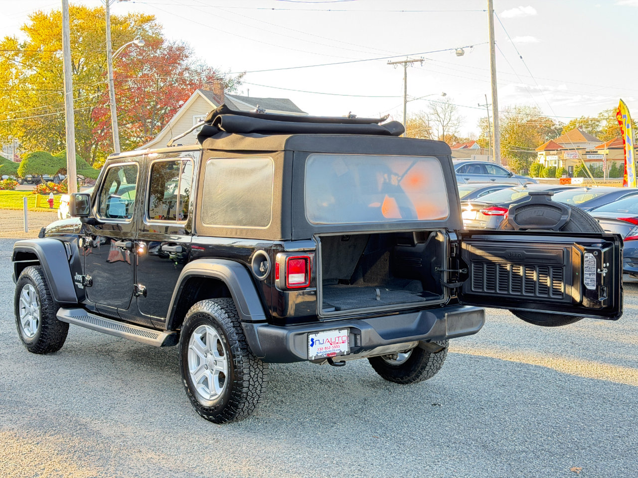 Used 2019 Jeep Wrangler Unlimited Sport S image 33
