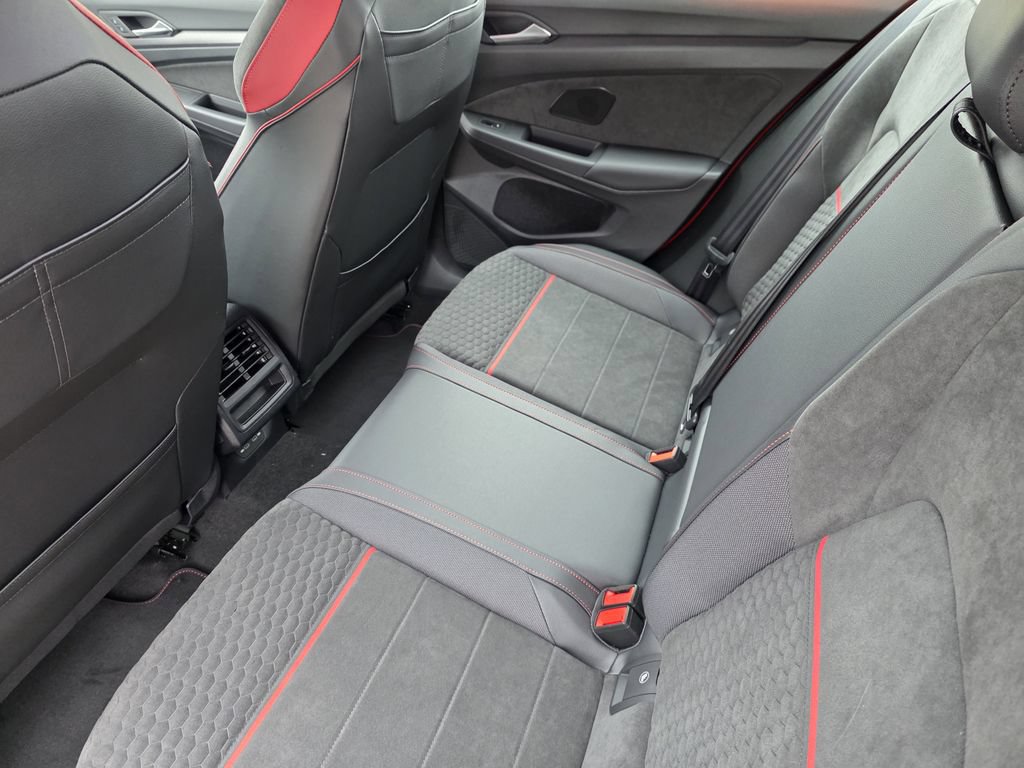 New 2026 Volkswagen GTI SE FWD image 24