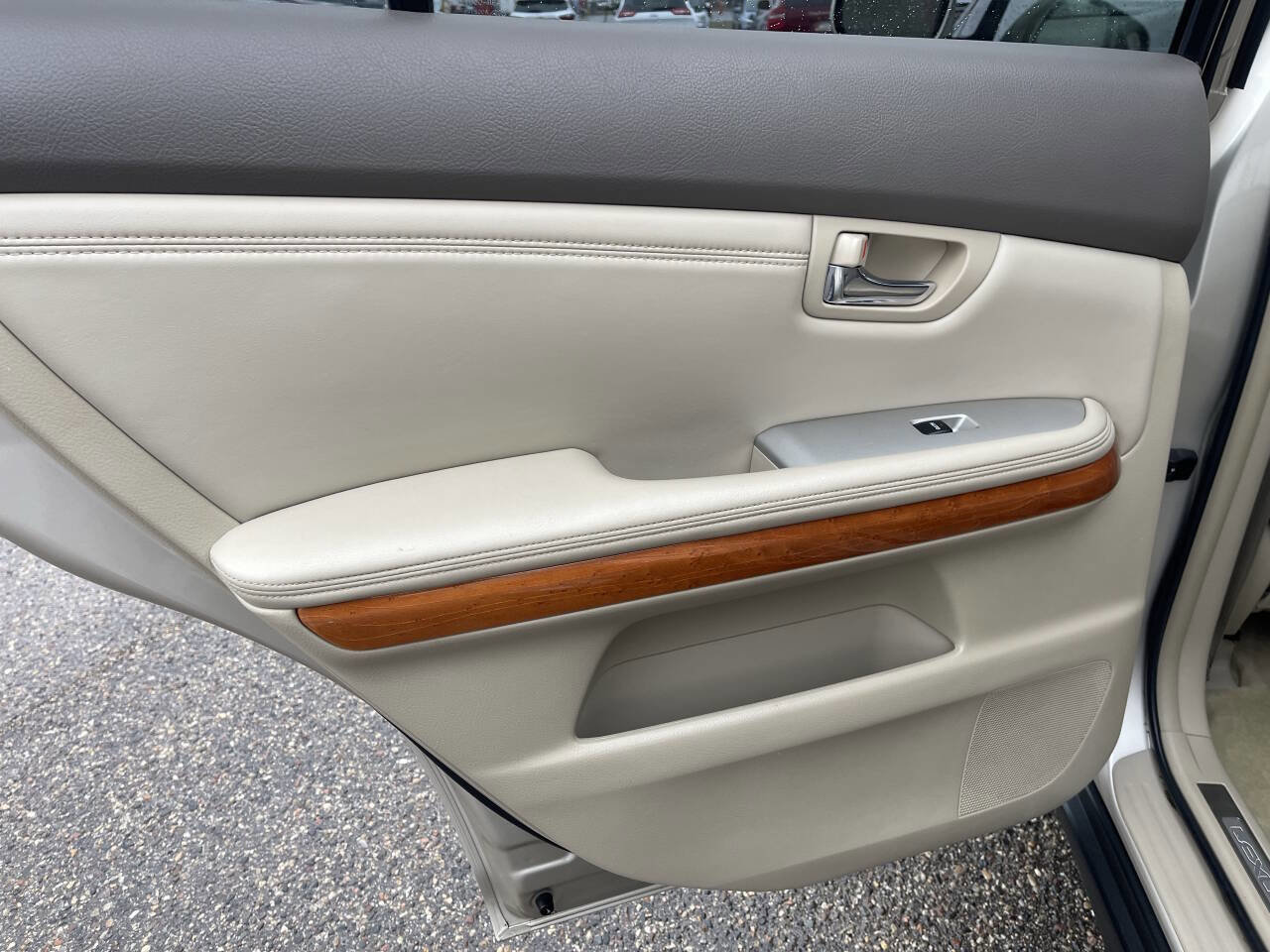 Used 2004 Lexus RX 330 AWD image 15