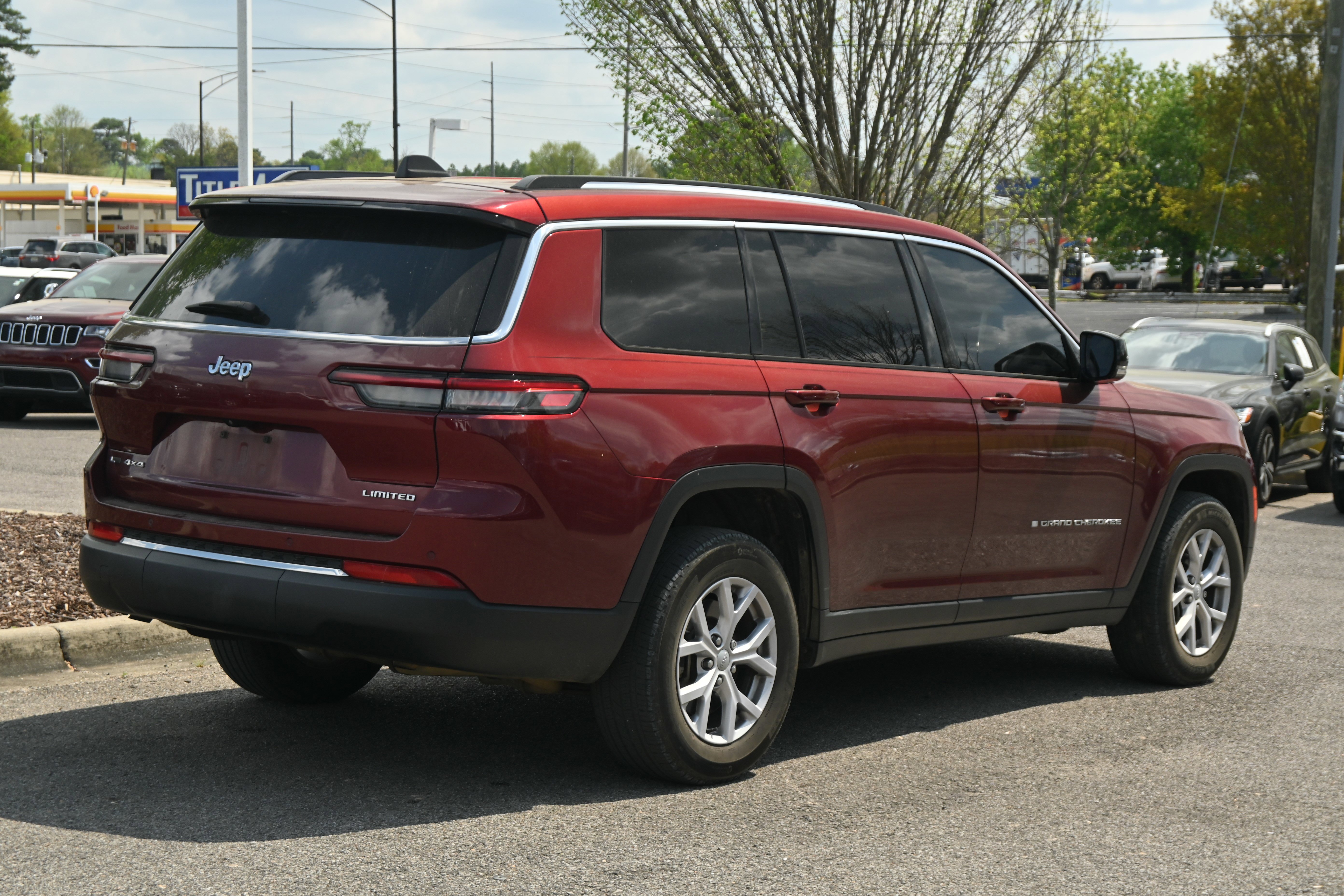 Used 2022 Jeep Grand Cherokee L Limited image 15