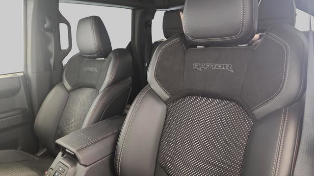 New 2025 Ford Bronco Raptor image 9