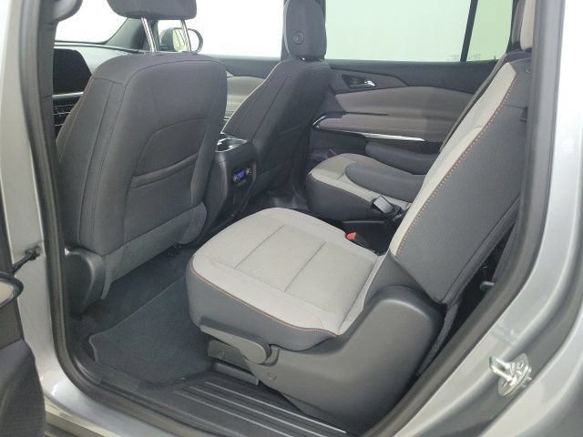 Used 2026 Chevrolet Traverse LT w/ Driver Confidence Package FWD image 21
