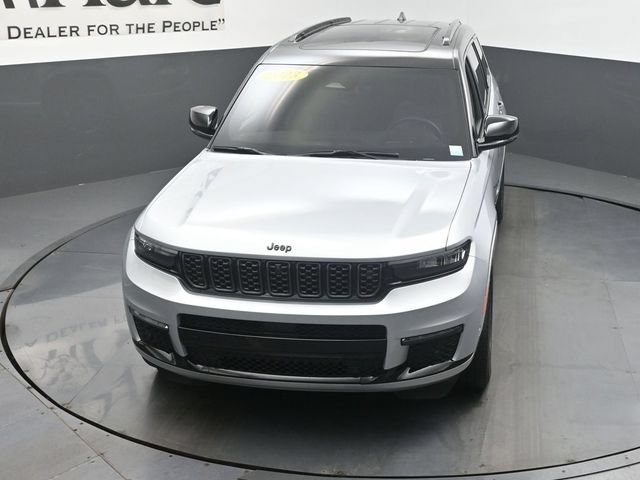Used 2023 Jeep Grand Cherokee L Summit AWD/4WD image 62