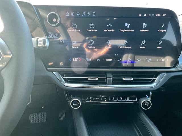 New 2026 Chevrolet Equinox EV LT image 13