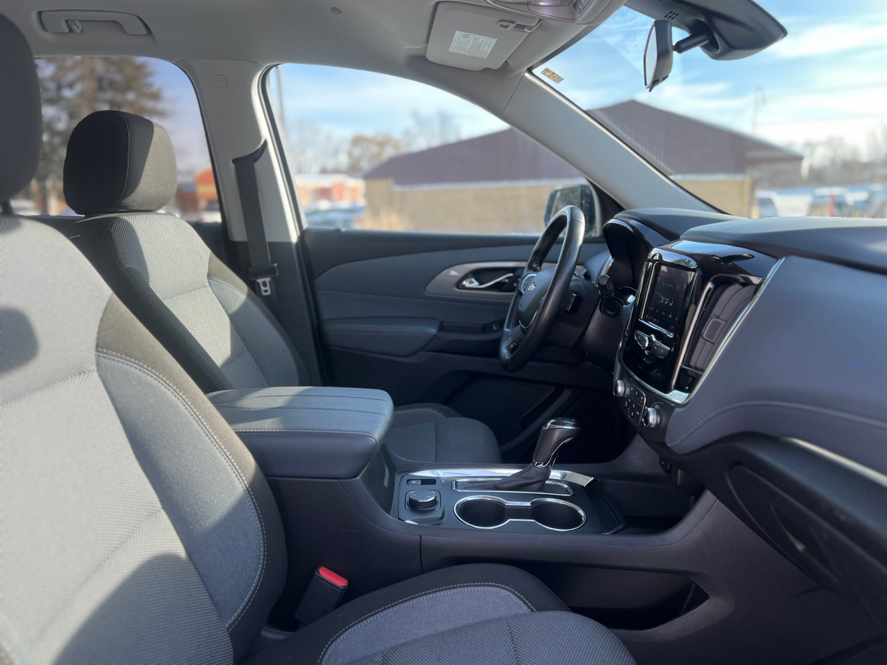 Used 2020 Chevrolet Traverse LT w/ LPO, Cargo Package image 46