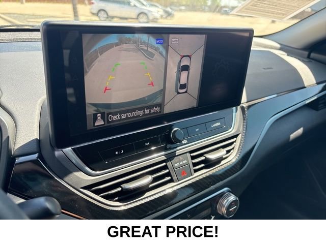 Used 2023 Nissan Altima 2.0 SR image 12