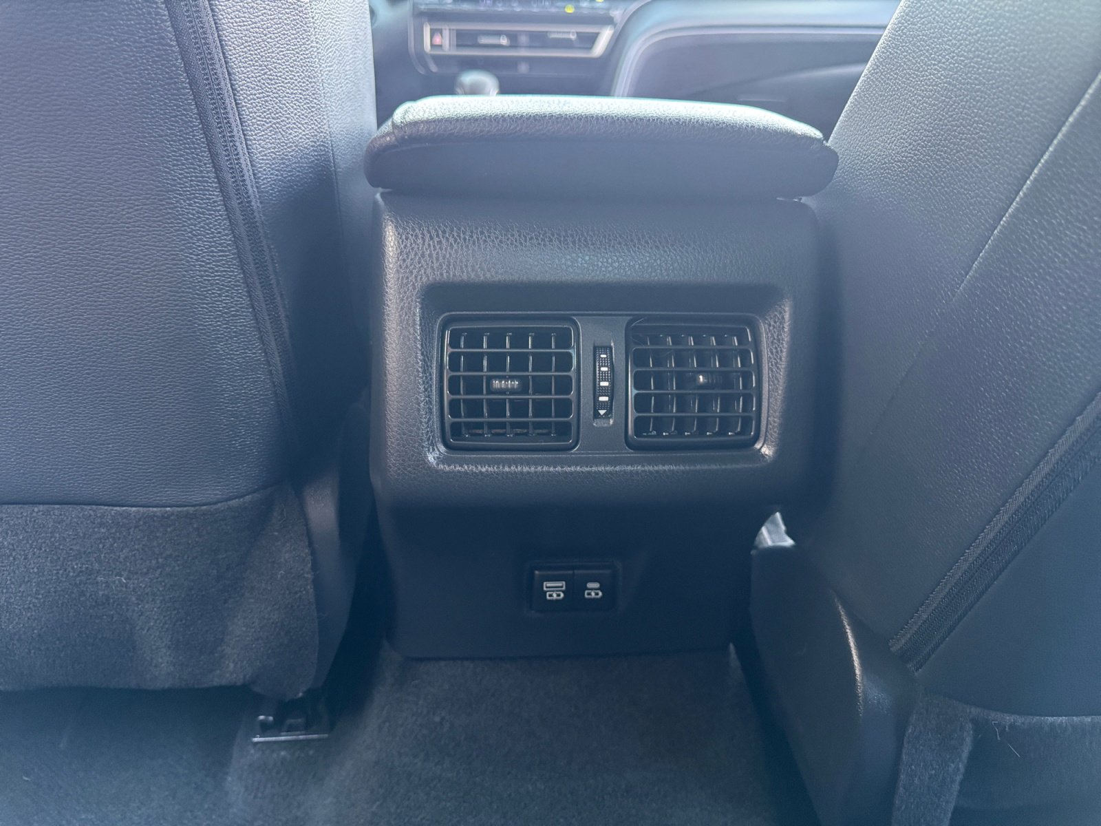 Used 2025 Toyota Camry XSE image 32