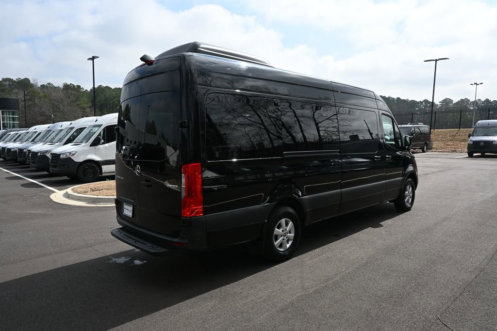 Used 2023 Mercedes-Benz Sprinter 2500 image 24