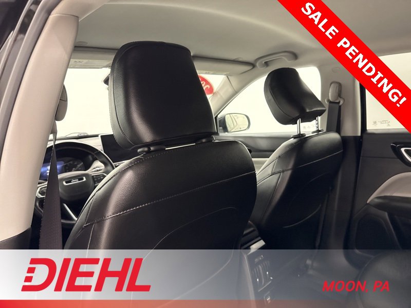 Certified 2022 Jeep Compass Limited image 17