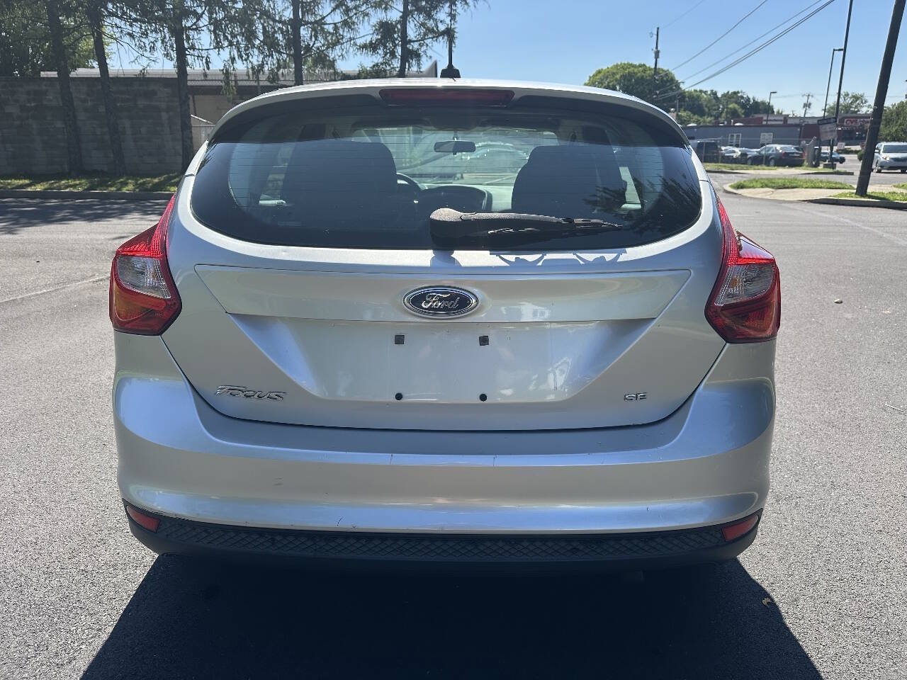 Used 2014 Ford Focus SE FWD image 7
