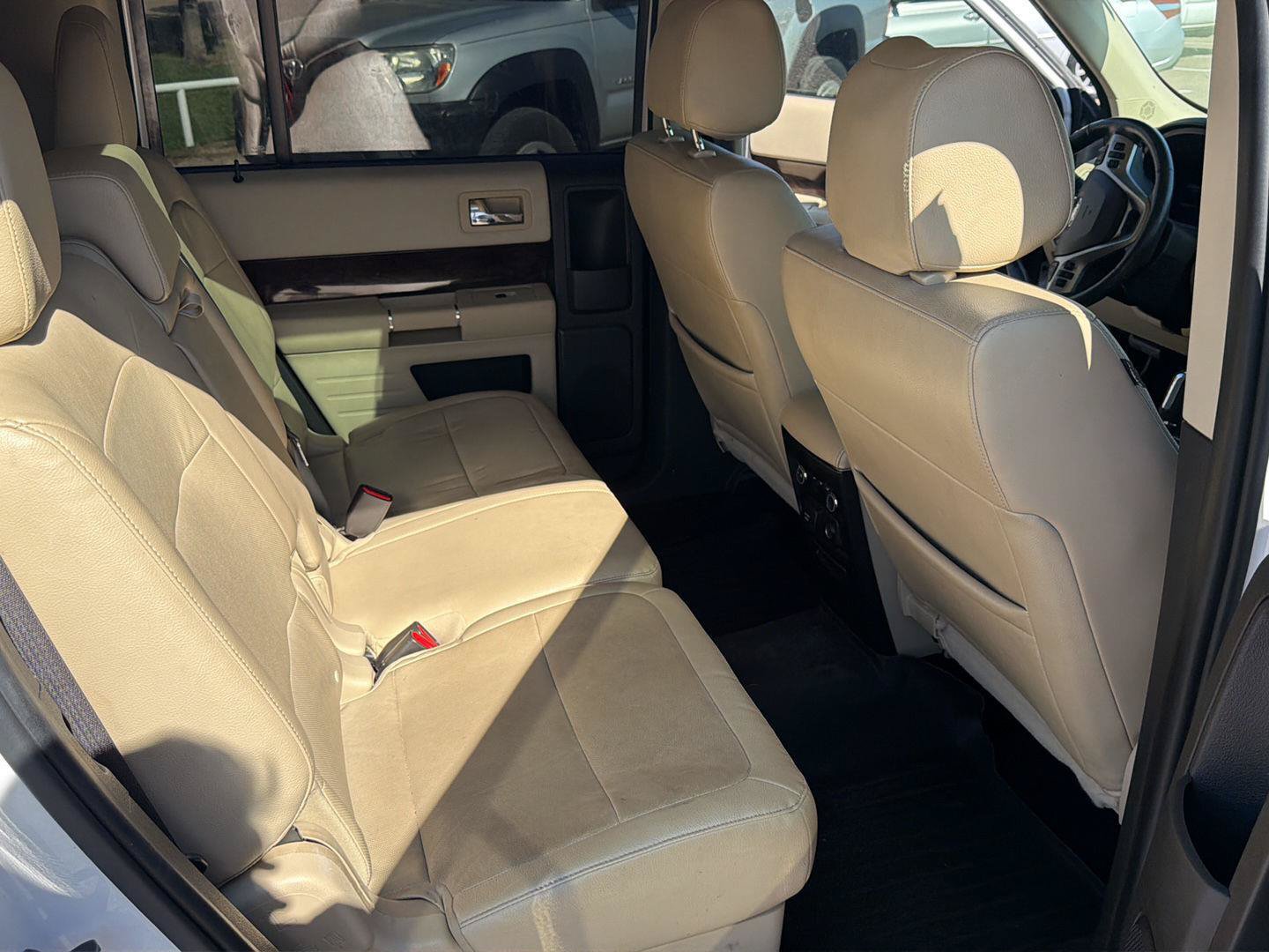 Used 2015 Ford Flex Limited w/ Equipment Group 302A AWD/4WD image 17