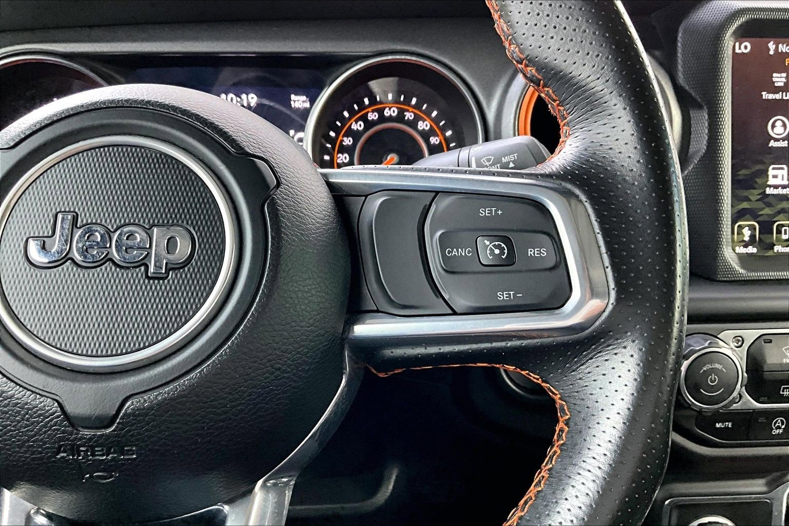 Used 2023 Jeep Gladiator Mojave w/ Trailer Tow Package image 18