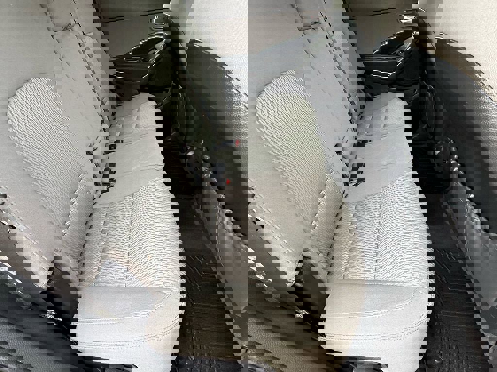 Used 2017 Hyundai Santa Fe Sport image 11