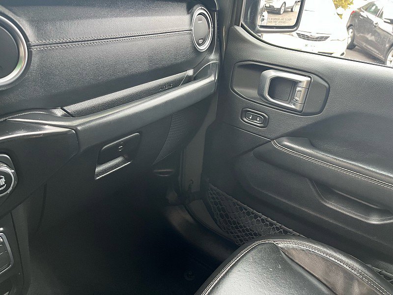 Used 2020 Jeep Wrangler Unlimited Sahara w/ Dual Top Group image 27