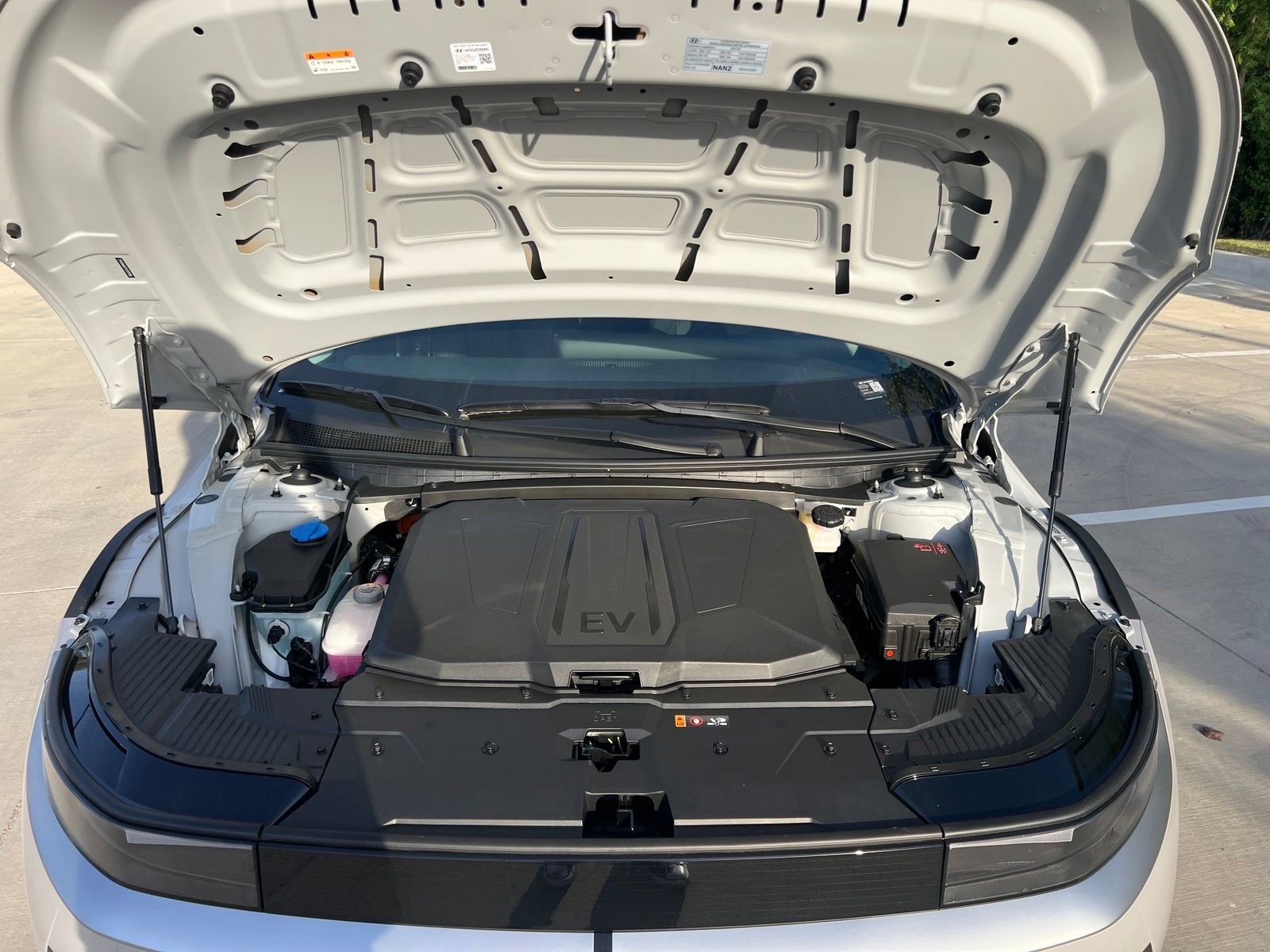 New 2027 Hyundai Ioniq 5 SEL RWD image 35