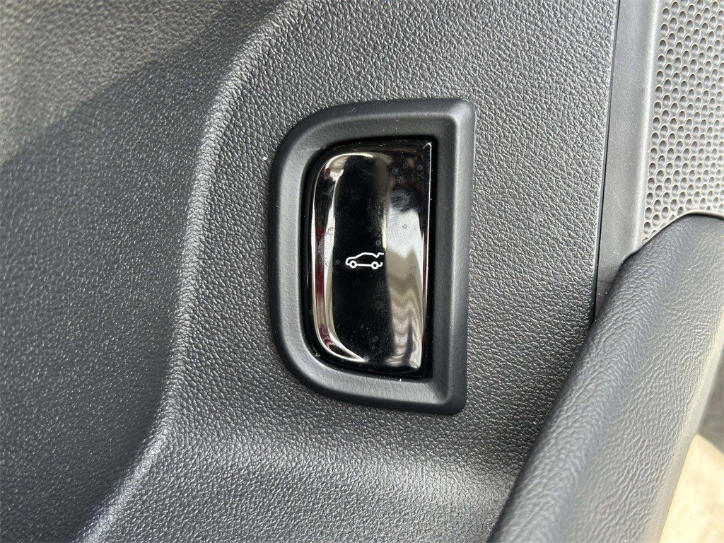 Certified 2024 Cadillac Lyriq Sport image 25