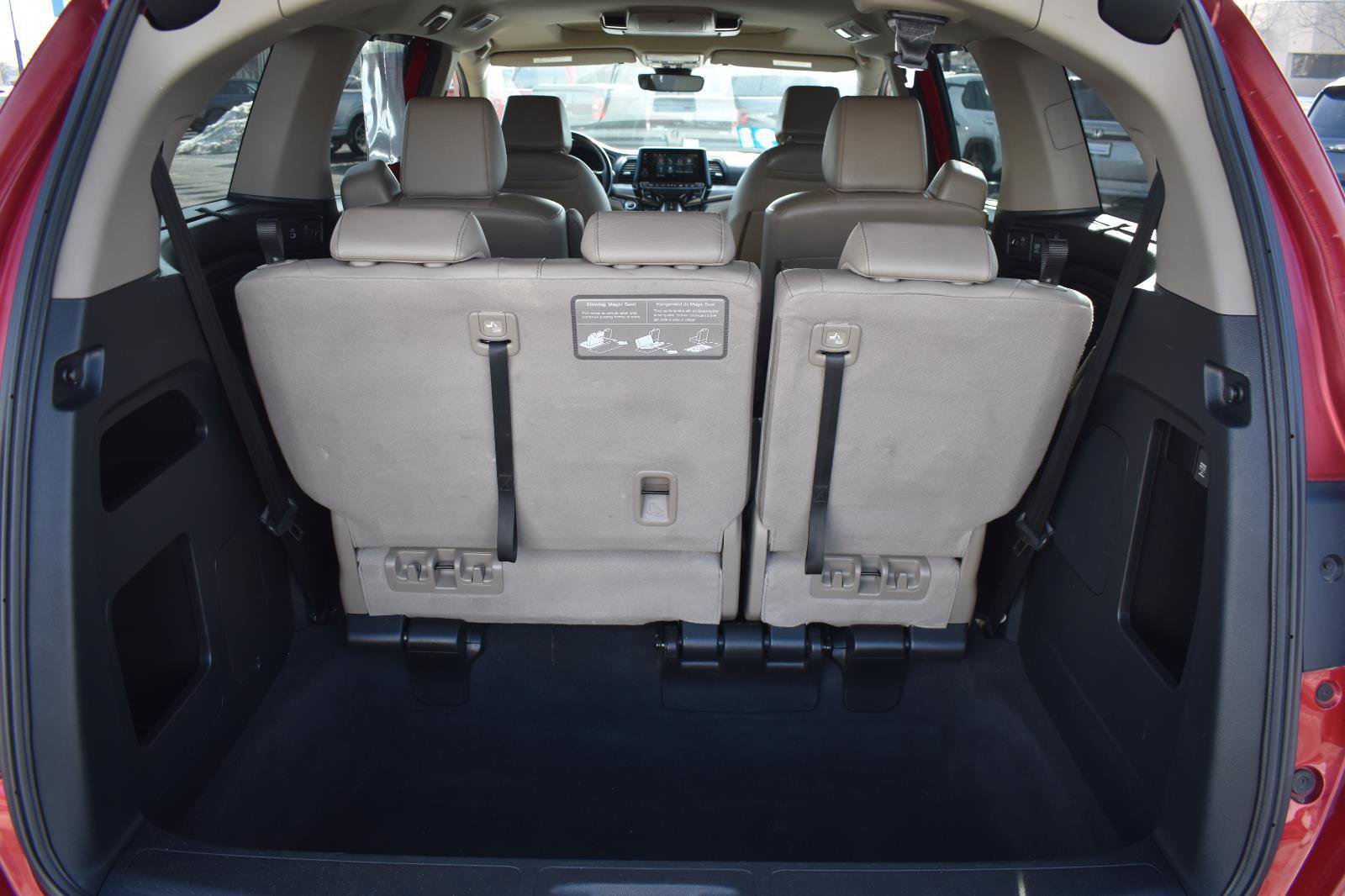 Used 2023 Honda Odyssey Touring image 18