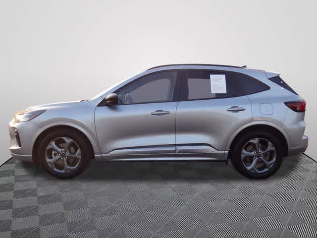 Used 2024 Ford Escape ST-Line FWD image 2