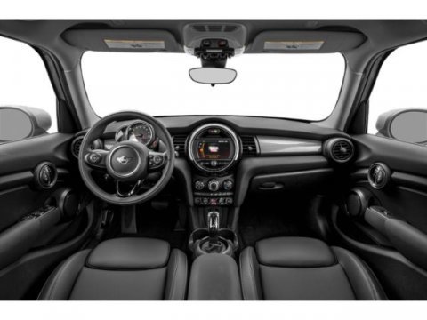 Used 2019 MINI Cooper 4-Door Hardtop image 8