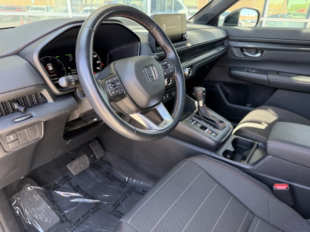 Used 2025 Honda CR-V Sport image 32