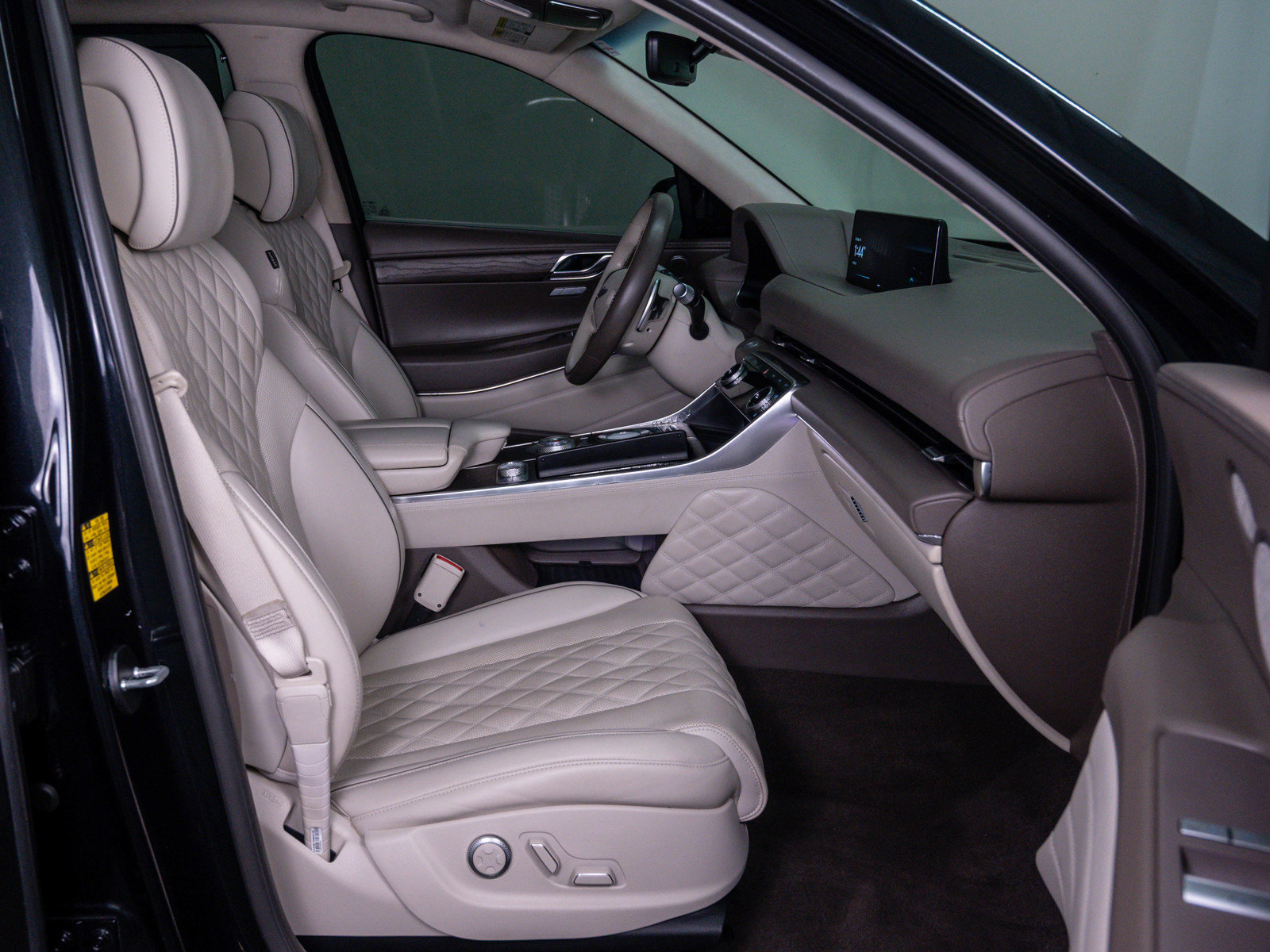 Used 2021 Genesis GV80 3.5T Prestige w/ Prestige Package 07 image 11