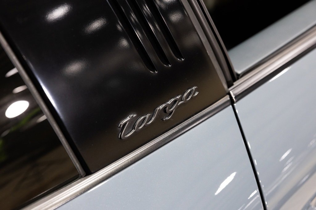 Used 2018 Porsche 911 Targa 4 GTS image 14