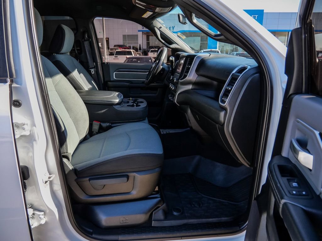 Used 2022 RAM 2500 Big Horn w/ Cold Weather Group image 15