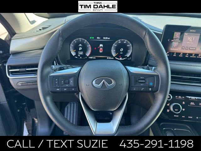 Used 2025 INFINITI QX60 Luxe w/ Lighting Package (N94) AWD/4WD image 2