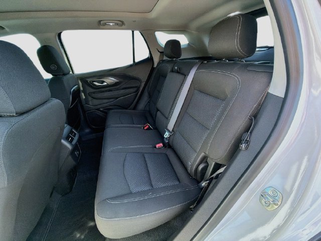 Used 2023 GMC Terrain SLE w/ Driver Convenience Package FWD image 26