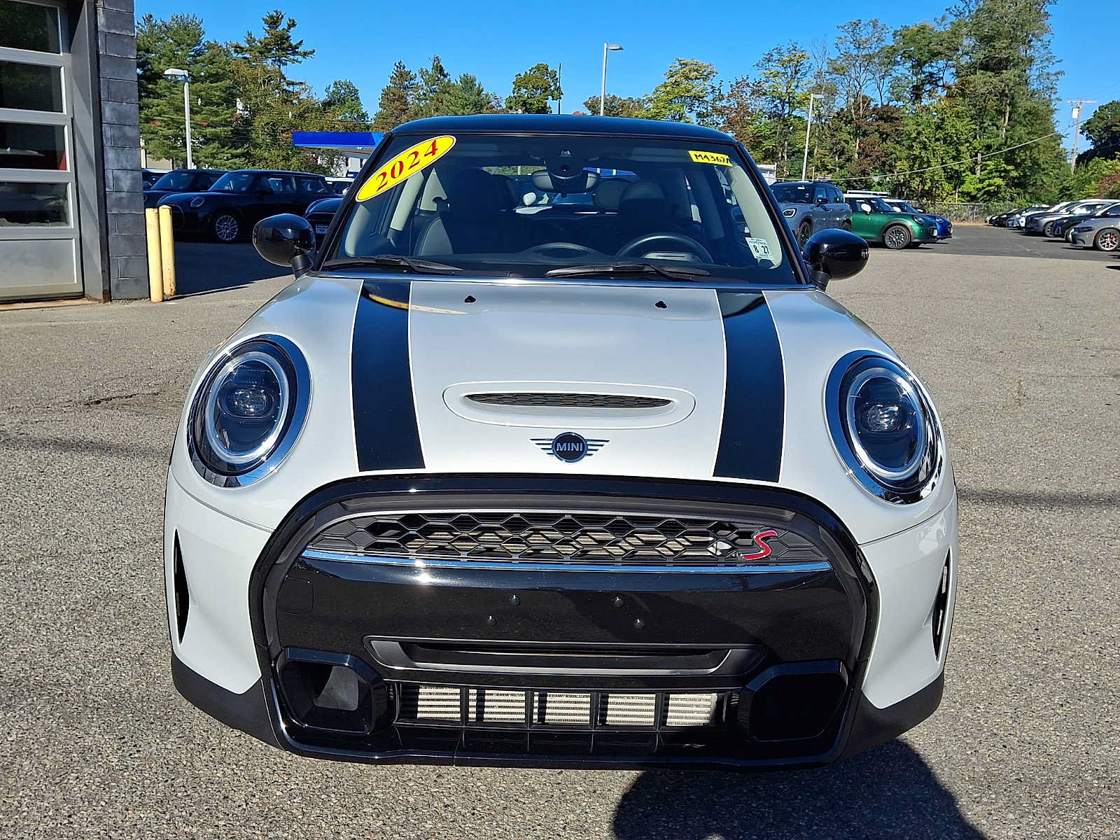 Used 2022 MINI Cooper S FWD image 2