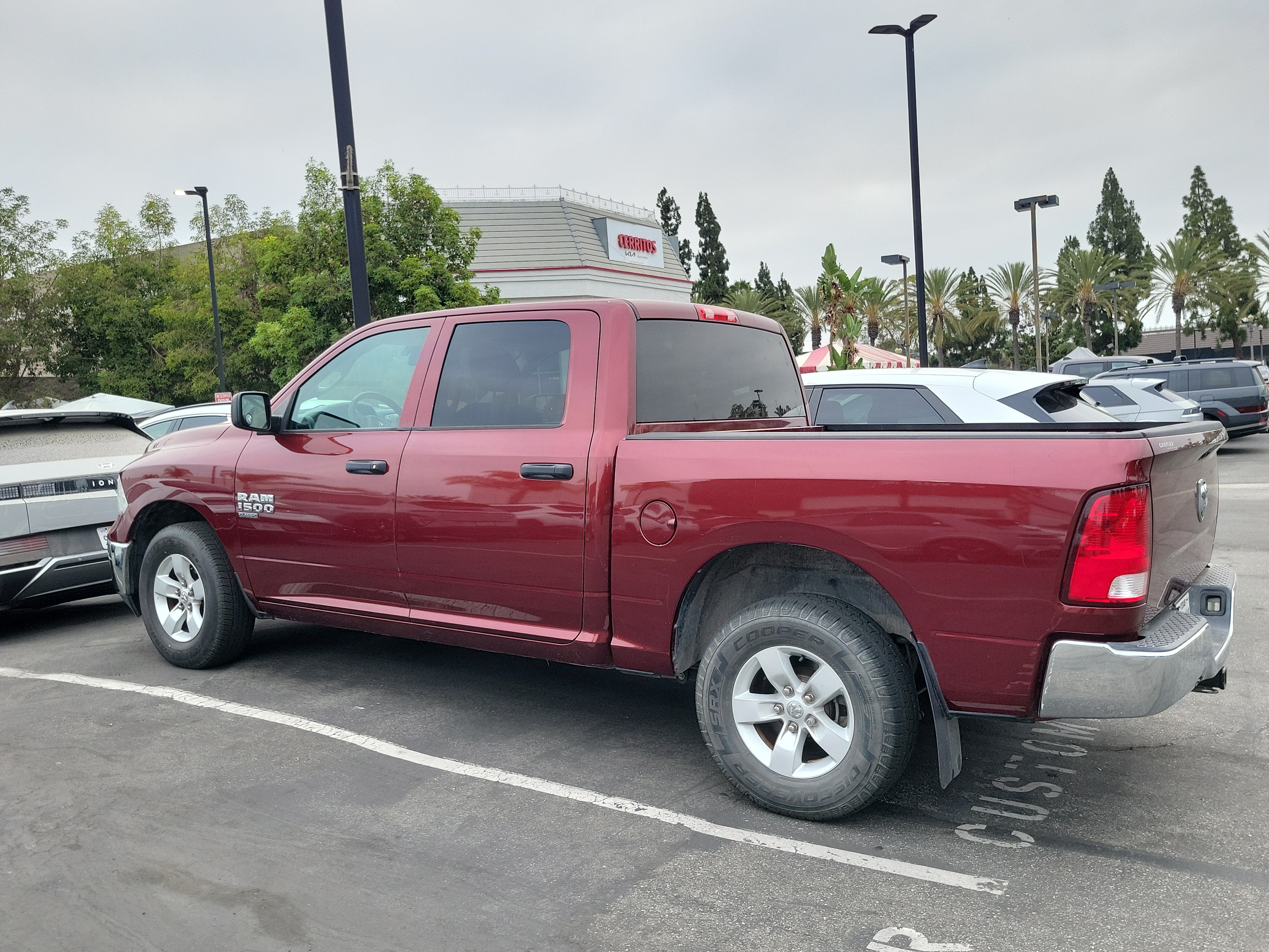 Used 2020 RAM 1500 Tradesman w/ Chrome Plus Package RWD image 3