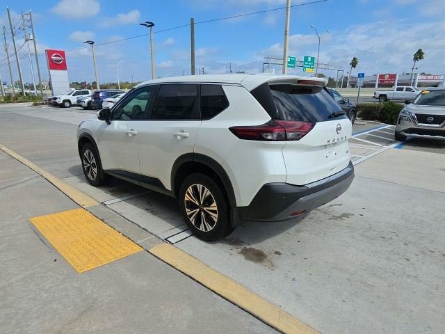 Used 2023 Nissan Rogue SV image 7