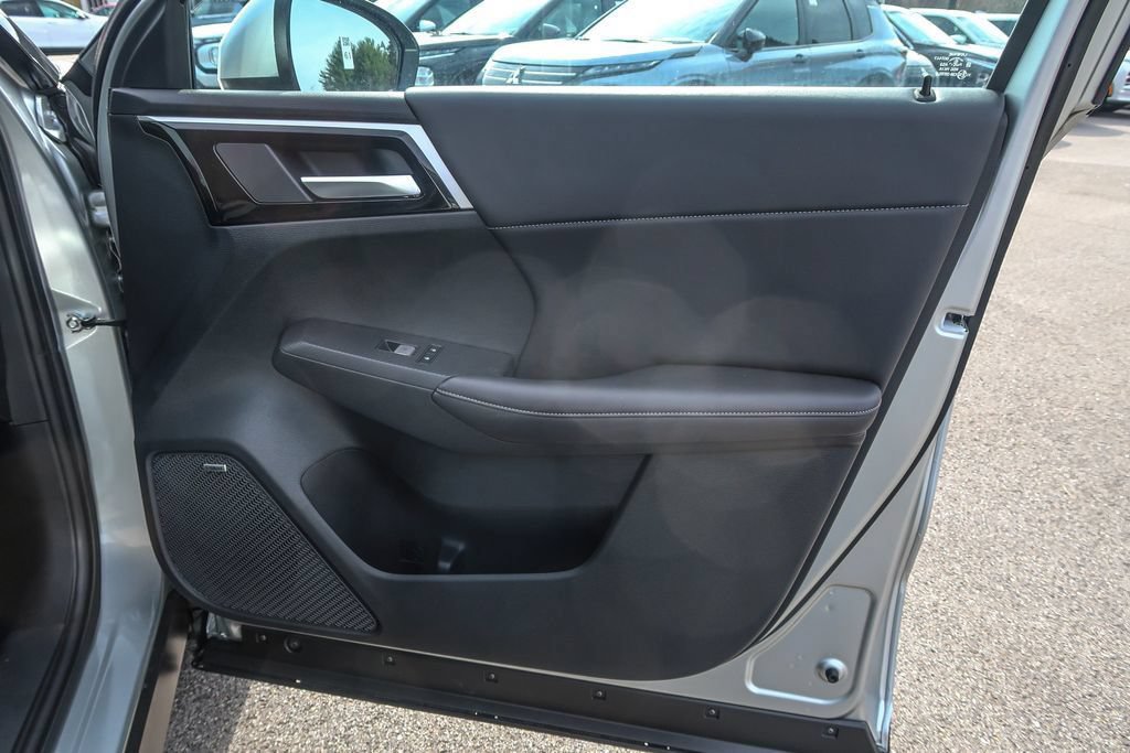 New 2026 Mitsubishi Outlander SE AWD/4WD image 20