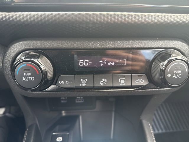 Used 2021 Nissan Kicks SV FWD image 27