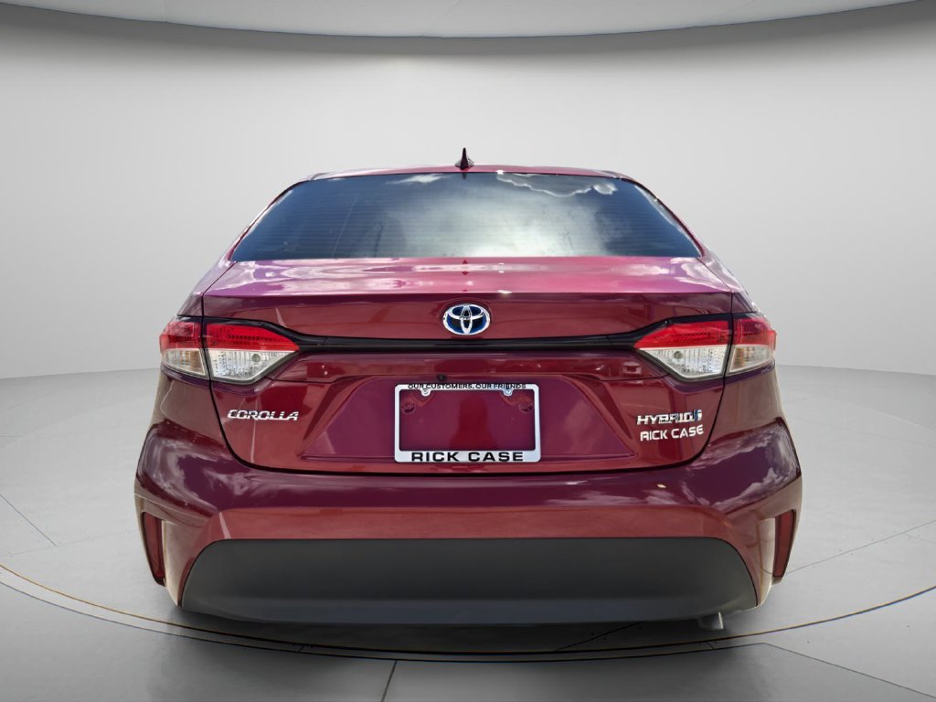 Used 2024 Toyota Corolla LE FWD image 6
