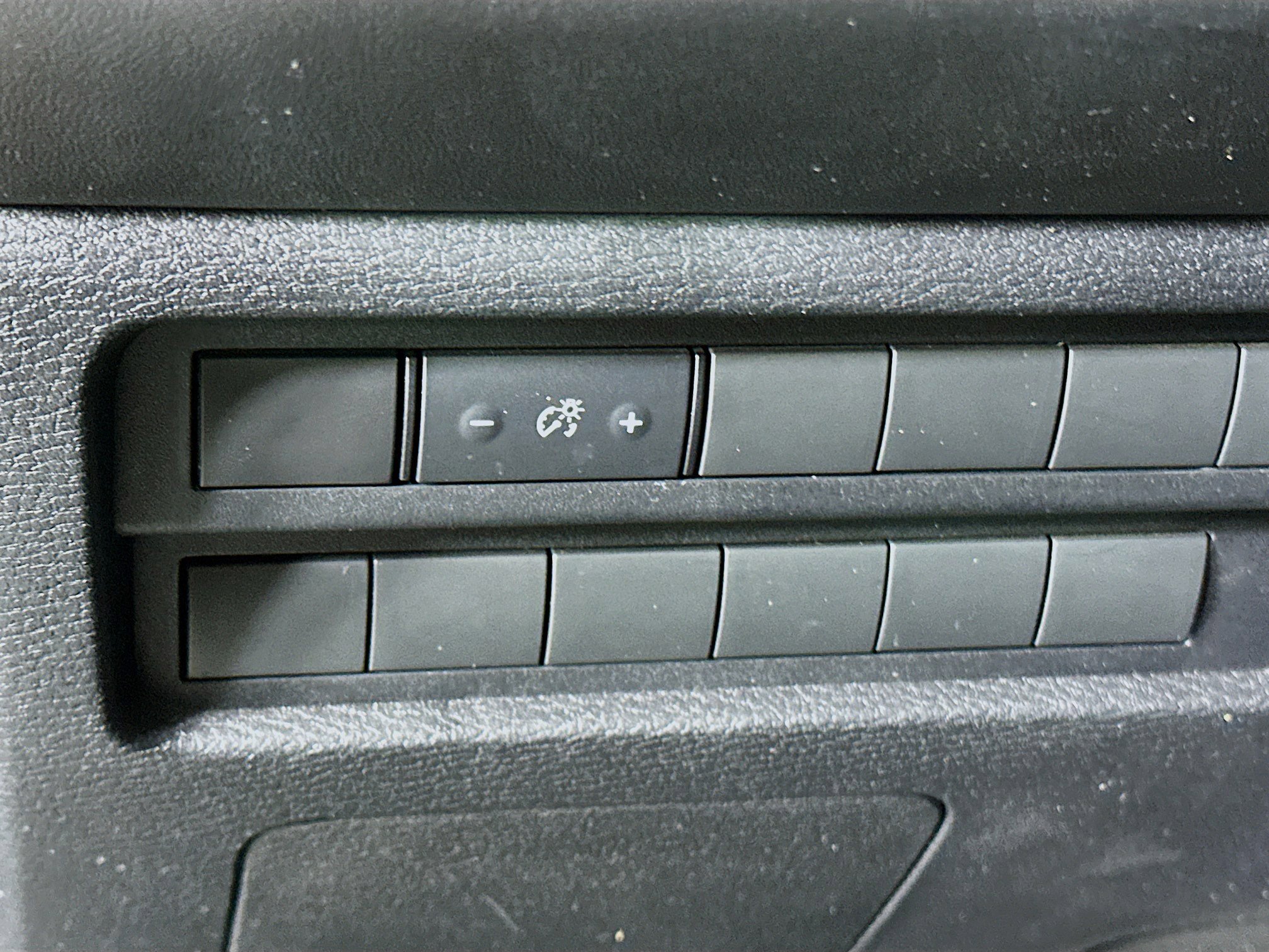 Used 2022 Mitsubishi Outlander ES image 17