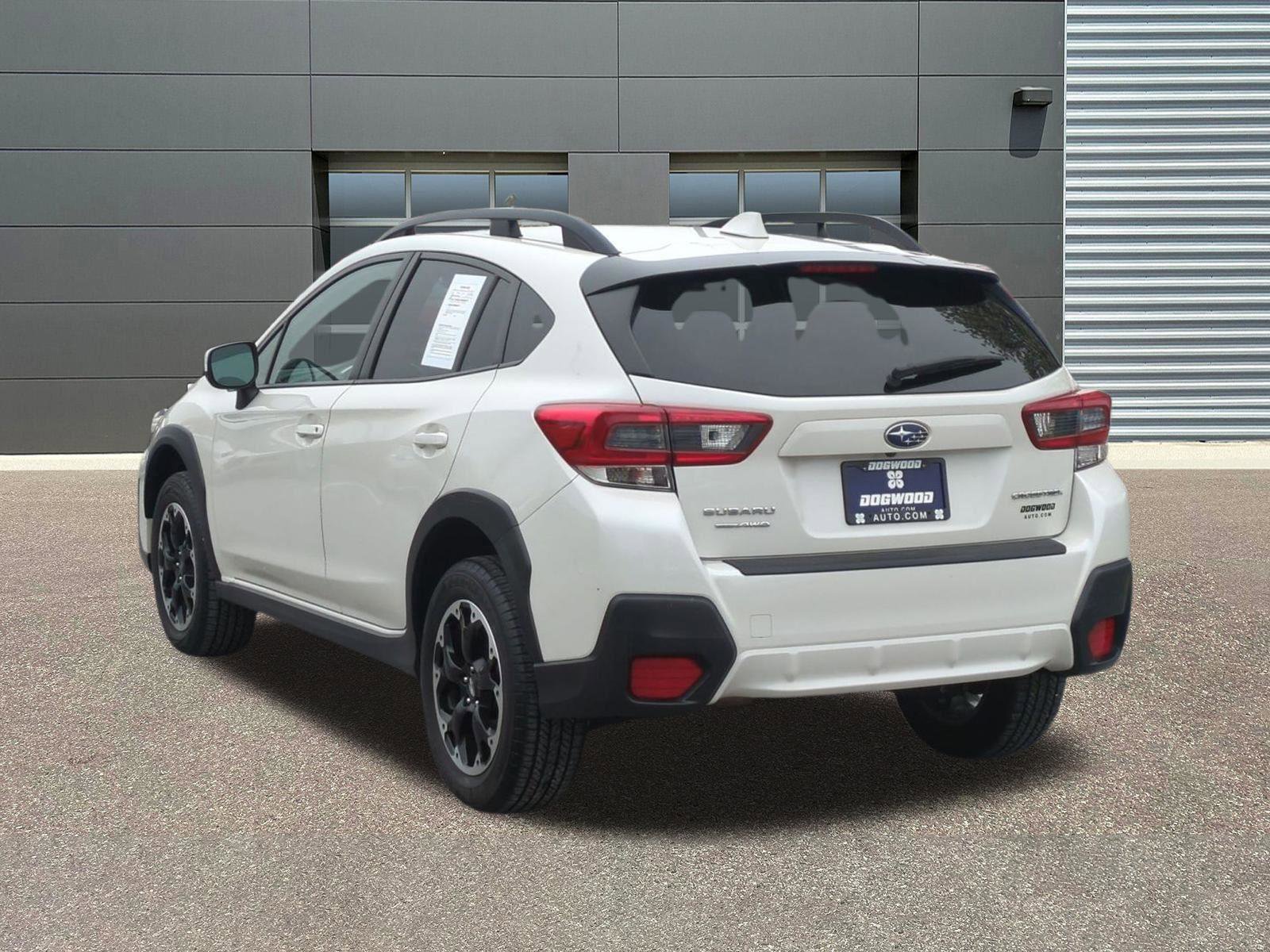 Used 2023 Subaru Crosstrek 2.0i Premium image 5