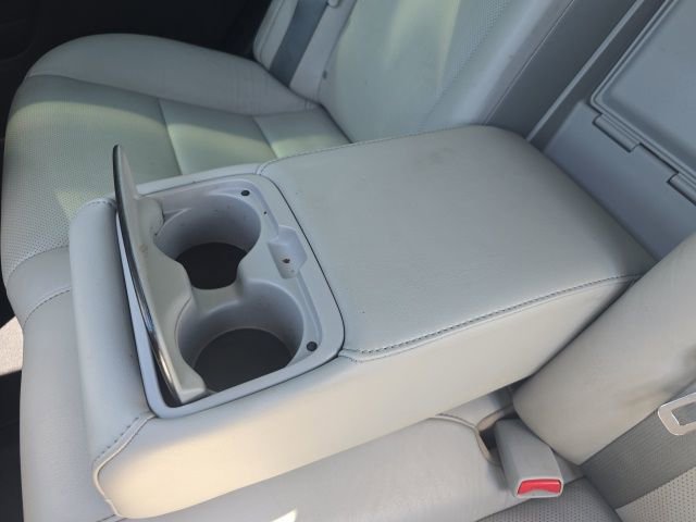 Used 2018 Toyota Avalon Limited FWD image 29