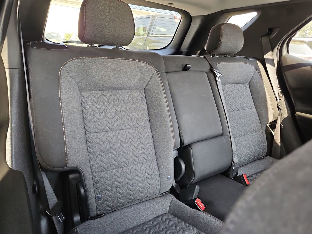 Used 2022 Chevrolet Equinox LT AWD/4WD image 10