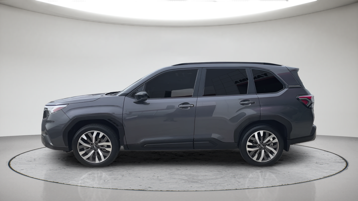 Used 2025 Subaru Forester Touring AWD/4WD image 17