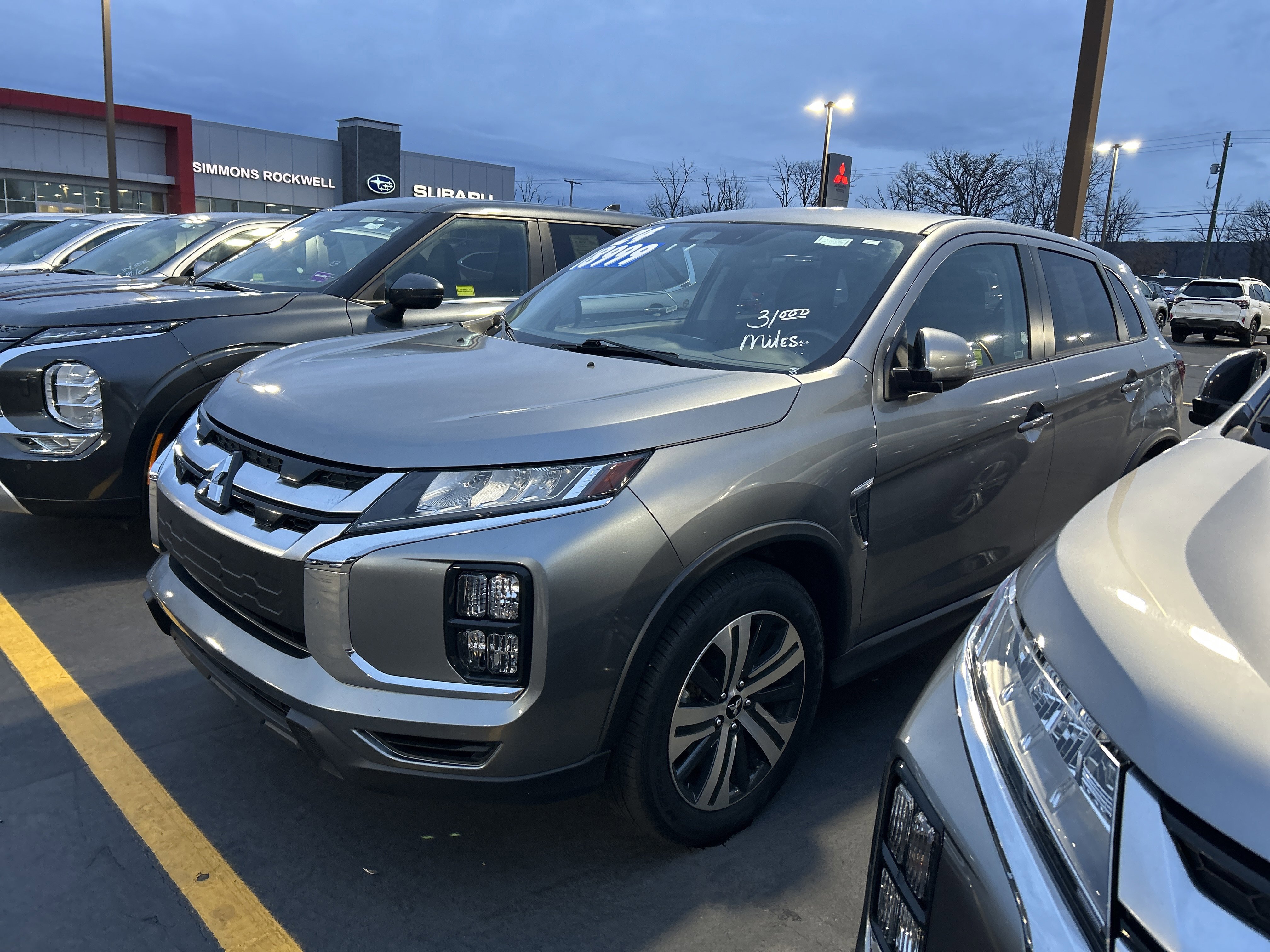 Used 2024 Mitsubishi Outlander Sport SE image 4