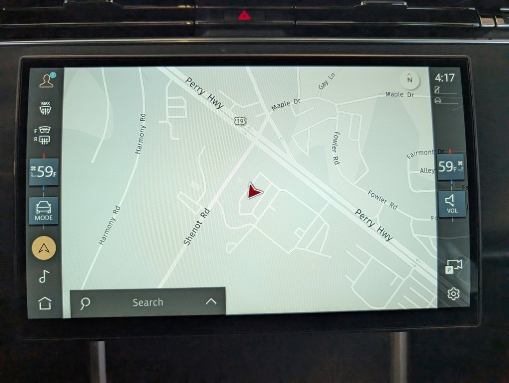 New 2025 Land Rover Range Rover SE image 21