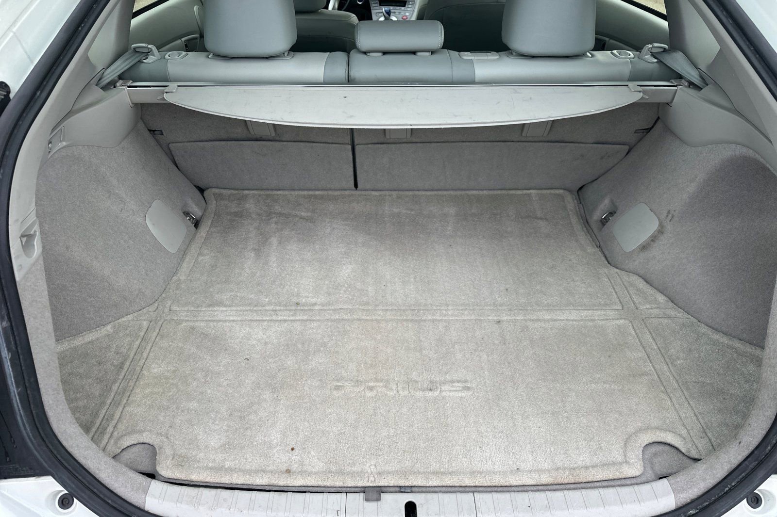 Used 2012 Toyota Prius Five image 17