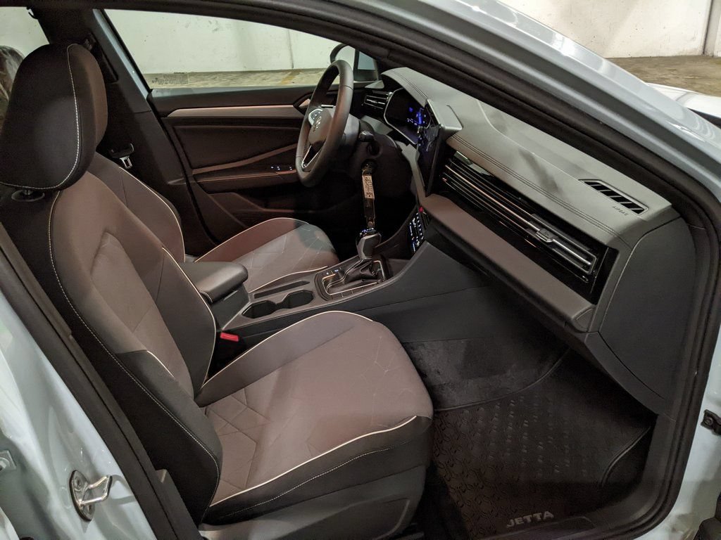 New 2026 Volkswagen Jetta Sport FWD image 22
