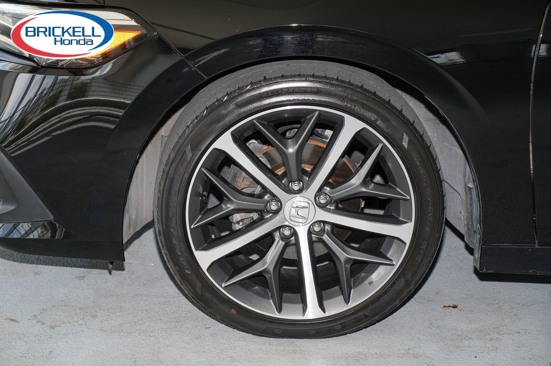 Used 2023 Honda Civic Touring image 39