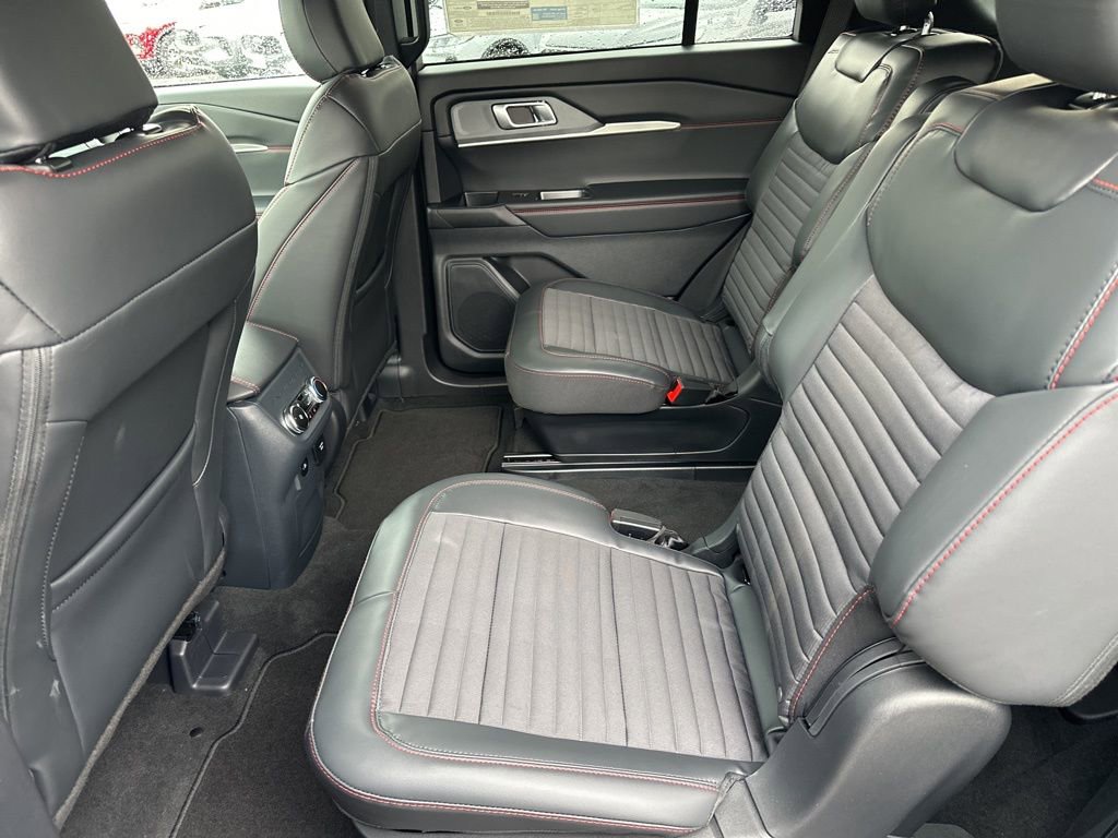 New 2026 Ford Explorer ST-Line image 24